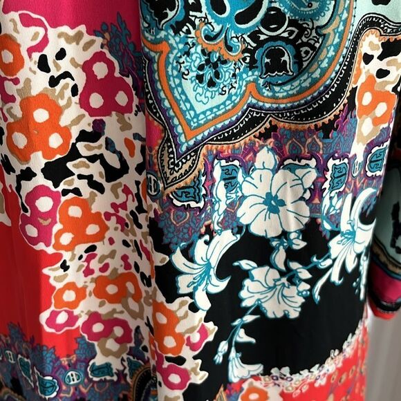 Mackenzie & James Floral Paisley 1/4 Zip w Circle Pull Stretch Fabric - Picture 8 of 11